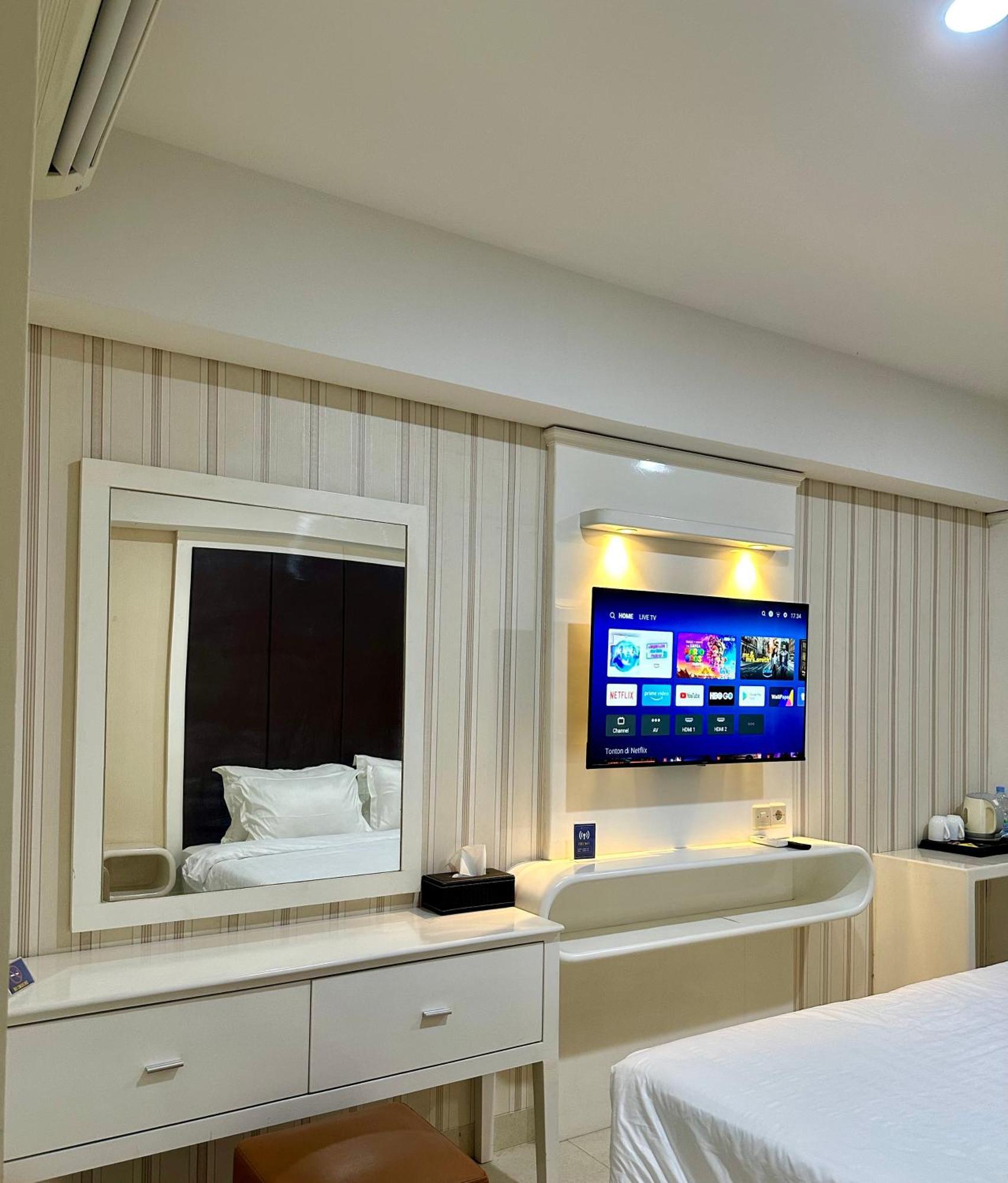 Apartemen Kumu Warhol Simpang Lima