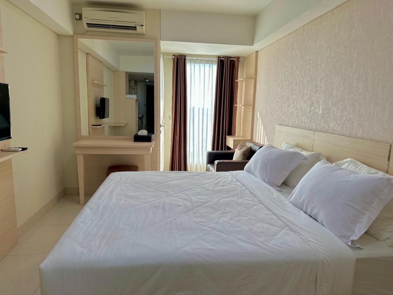 Kumu Warhol Simpang Lima Apartemen Semarang
